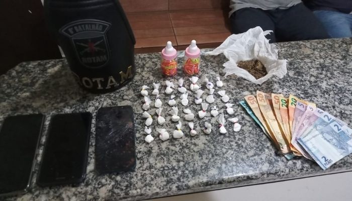 Quedas - Dois homens são presos por tráfico de drogas